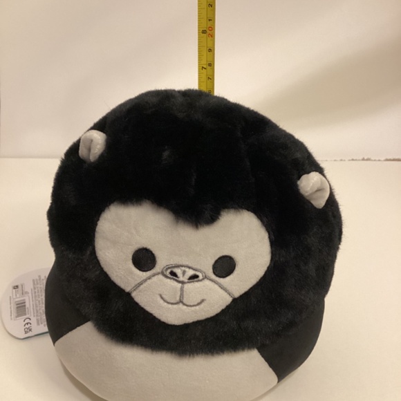 Squishmallows Junie and Aron Flip-A-Mallows One 2024 Banana on one Side Gorilla - Picture 2 of 2